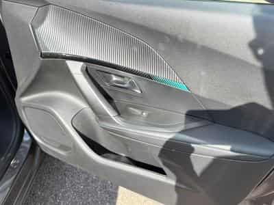Peugeot 2008 1.5 BLUEHDI 110 S&S ALLURE PACK (2022) - Photo 15