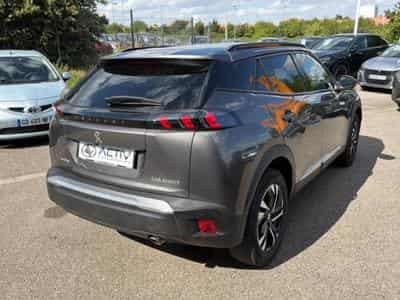 Peugeot 2008 1.5 BLUEHDI 110 S&S ALLURE PACK (2022) - Photo 5