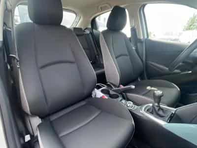 Mazda 2 1.5 E-SKYACTIV-G 90 CENTRE-LINE (2024) - Photo 14