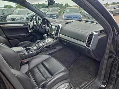 Porsche CAYENNE (958) TURBO (2012) - Photo 11