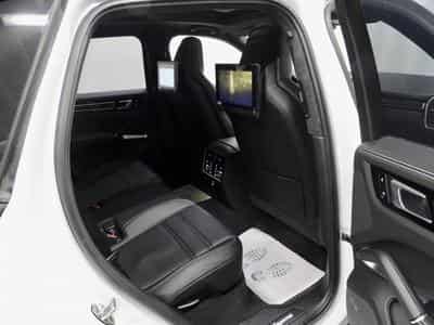 Porsche Cayenne 4.0 TURBO PSCB SPORT DESIGN CARBON APPROVED Hinterradlenkung (2019) - Photo 7