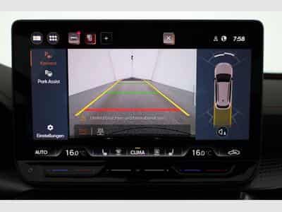 Cupra Leon 2.0 TSI 150 kW 4Drive (2026) - Photo 6