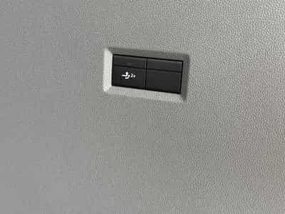 VW T7 Basis (2026) - Photo 10