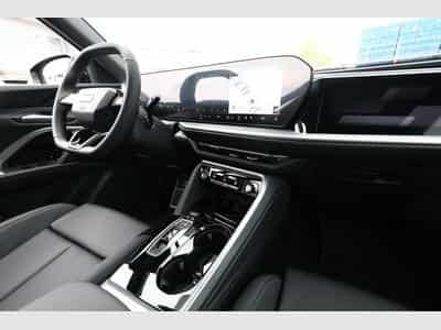 Audi Q5 S line (2026) - Photo 9