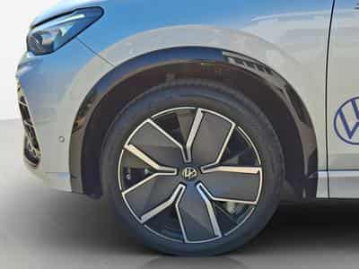 VW Tiguan R-Line (2026) - Photo 8