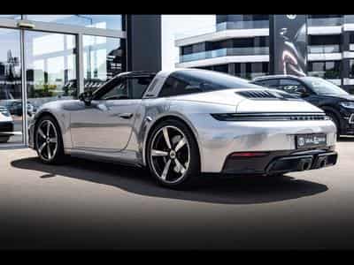 Porsche 911 (992.2) TARGA 4 GTS PDK - GT-SILVER (2025) - Photo 3