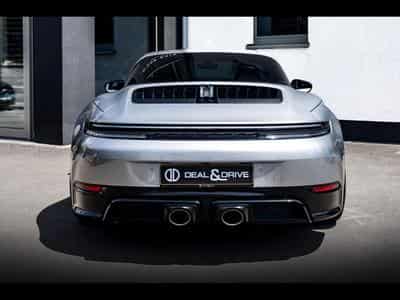 Porsche 911 (992.2) TARGA 4 GTS PDK - GT-SILVER (2025) - Photo 4