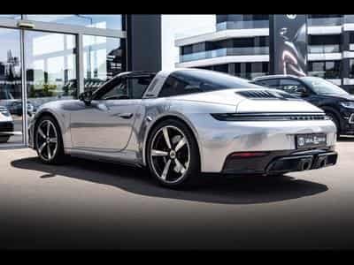 Porsche 911 .2 911 TARGA 4 GTS PDK - GT-SILVER (2025) - Photo 3