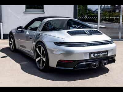 Porsche 911 .2 911 TARGA 4 GTS PDK - GT-SILVER (2025) - Photo 8