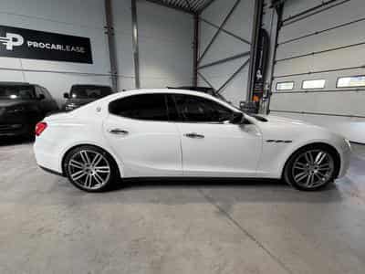 Maserati Ghibli 3.0 V6 S  Q4 Automatik/ Xénon/Camera/Carbonne/20/Leder/VOLL (2016) - Photo 11