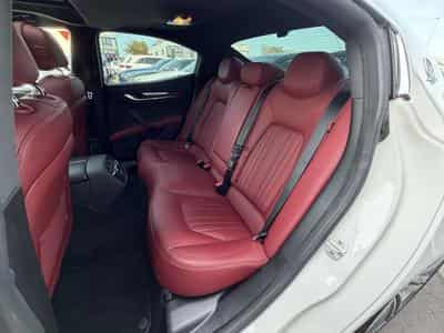 Maserati Ghibli 3.0 V6 S  Q4 Automatik/ Xénon/Camera/Carbonne/20/Leder/VOLL (2016) - Photo 12