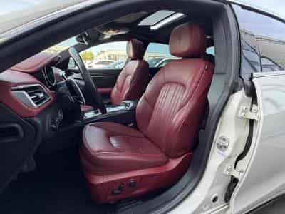 Maserati Ghibli 3.0 V6 S  Q4 Automatik/ Xénon/Camera/Carbonne/20/Leder/VOLL (2016) - Photo 4
