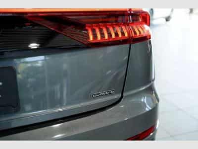 Audi Q8 50 TDI q. S line *2.H *22 *Schale *Pano *B&O (2019) - Photo 13