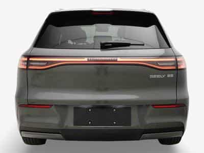 Geely EX5 PRO +  60 kWH´h (2026) - Photo 5