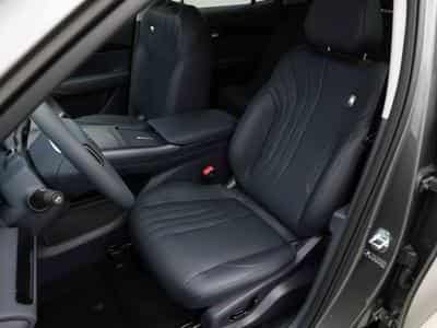 Geely EX5 PRO +  60 kWH´h (2026) - Photo 8