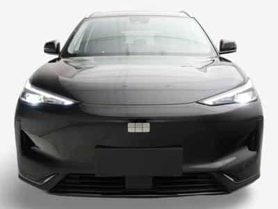 Geely EX5 PRO +  60 kWH´h (2026) - Photo 2