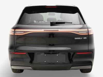 Geely EX5 PRO +  60 kWH´h (2026) - Photo 5