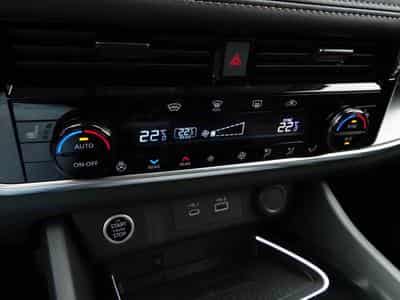 Nissan X-Trail 1.5 VC-T MHEV 163 AUTO N-Connecta (2026) - Photo 13