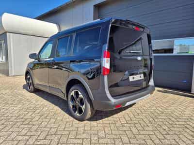 Ford Tourneo Active (2026) - Photo 3