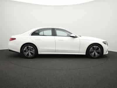Mercedes E 200 Avantgarde LED+Kamera+Totw+MBUX (2025) - Photo 5