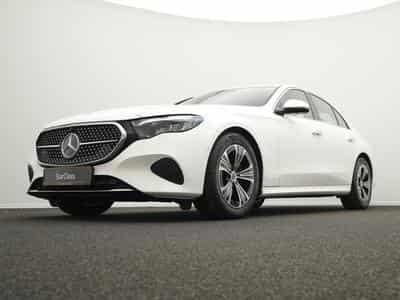 Mercedes E 200 Avantgarde LED+Kamera+Totw+MBUX (2025) - Photo 8