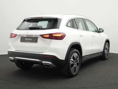 Mercedes GLA 180 Progressive LED+Kamera+Easypack (2025) - Photo 3