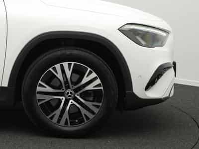 Mercedes GLA 180 Progressive LED+Kamera+Easypack (2025) - Photo 6