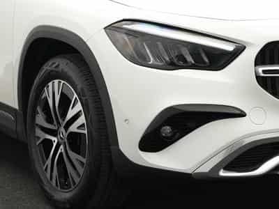 Mercedes GLA 180 Progressive LED+Kamera+Easypack (2025) - Photo 7
