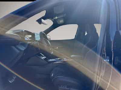 Peugeot 2008 (2023) - Photo 7