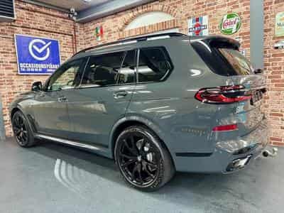 BMW X7 (2025) - Photo 2