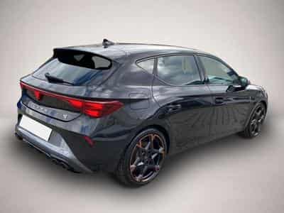 Cupra Leon (2025) - Photo 4
