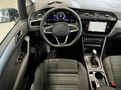 VW Touran (2025) - Photo 5