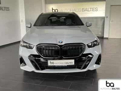 BMW 540 (2025) - Photo 2