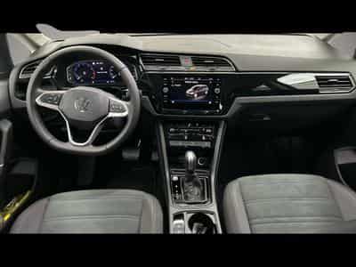 VW Touran (2025) - Photo 5