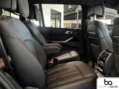BMW X7 (2025) - Photo 8