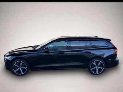 Volvo V60 (2024) - Photo 2