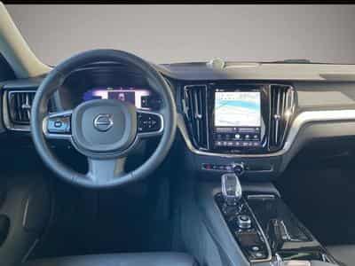 Volvo V60 (2024) - Photo 8