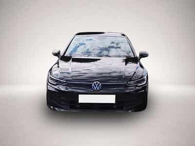 VW Golf (2025) - Photo 2