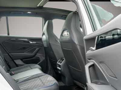 VW Tiguan (2025) - Photo 4