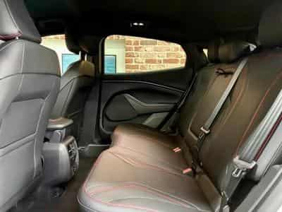 Ford Mustang Mach-E (2024) - Photo 6