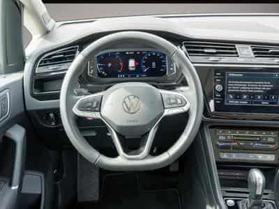 VW Touran (2024) - Photo 6