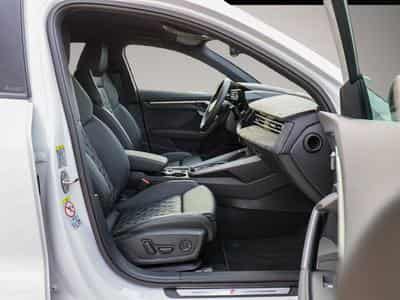 Audi A3 (2024) - Photo 2