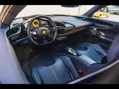 Ferrari SF90 STRADALE GIALLO 3 STRATO CARBON BLEU (2022) - Photo 11