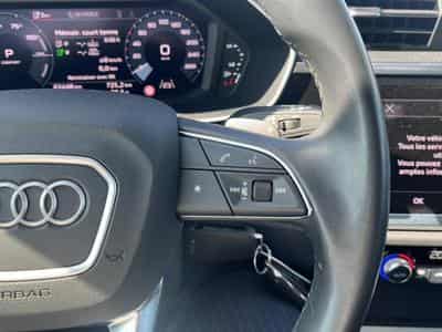 Audi Q3 45 TFSI 245 BUSINESS LINE S TRONIC 6 (2023) - Photo 14