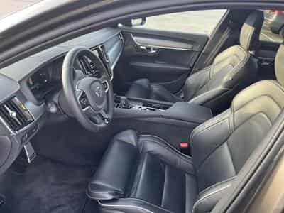 Volvo V90 B4 D 4x4 Geartronic R-Design Pano (2021) - Photo 9