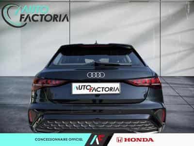 Audi A3 -37% 40 TFSI e 204ch PHEV S line S tronic 6 (2025) - Photo 4