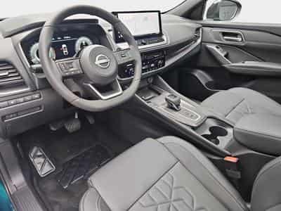 Nissan Qashqai 1.3 DIG-T MHEV 158 X-tronic Tekna (2026) - Photo 14