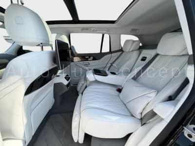 Mercedes GLS 600 Maybach 4MATIC Night Series (2024) - Photo 14