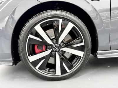 VW Golf GTE PHASE 2  1.5 eHybrid 272 CV DSG 6 *PANO * MATRIX * TÊTE (2025) - Photo 13