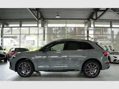 Audi Q5 40 TFSI q S line 1.H *20 *Pano *AHK *Matrix (2024) - Photo 10